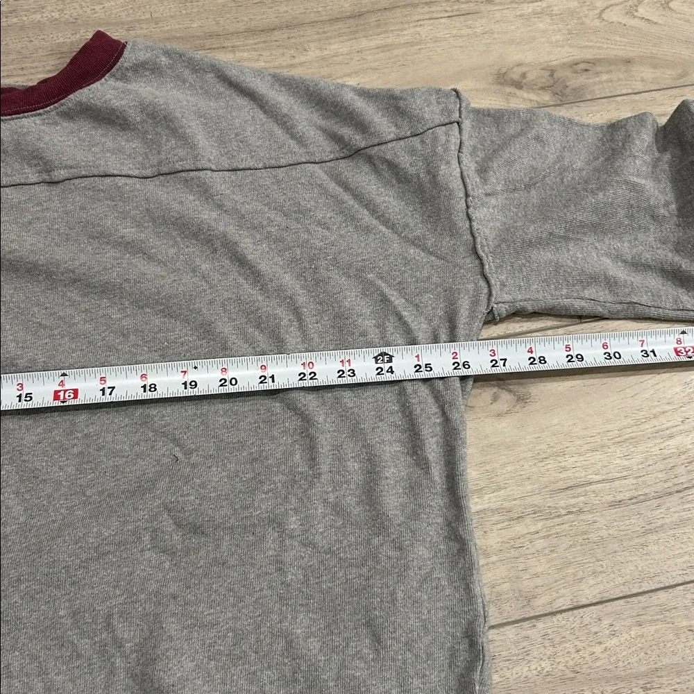 We The Free Gray and Maroon Sweatshirt Free People Tee Tunic Top Size Medium - Picture 14 of 15